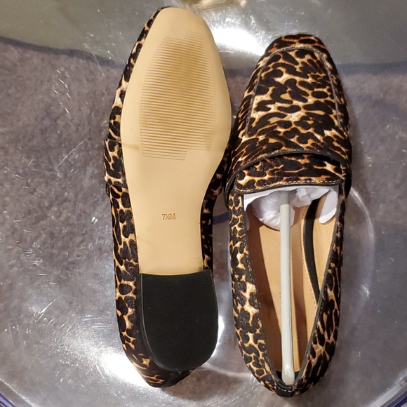 Animal Print Flat Shoe - Picture 6 of 9